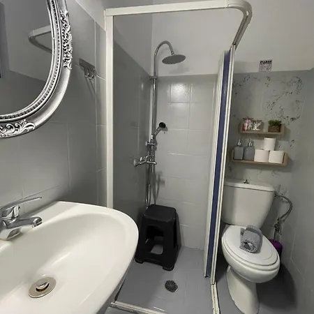 Anastasia And Apartman *