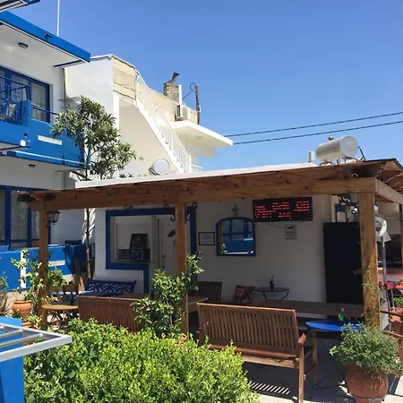 Anastasia And Apartman *