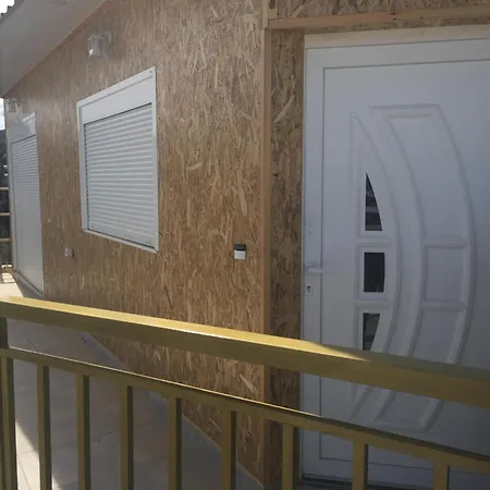 Anastasia And Apartman Arhángelosz