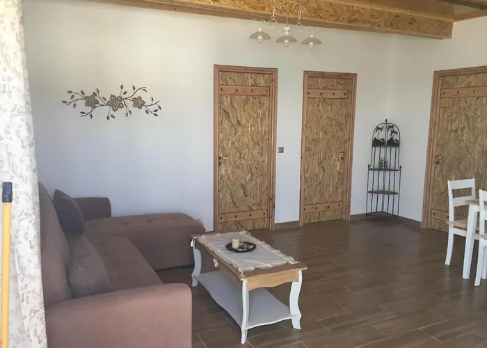 Daire Anastasia And *